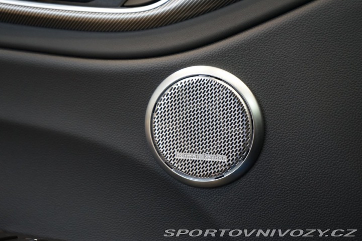 Alfa Romeo Giulia COMPETIZIONE*H/K*LED*ZÁRU 2023