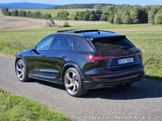 Audi Ostatní modely E-tron S 2022