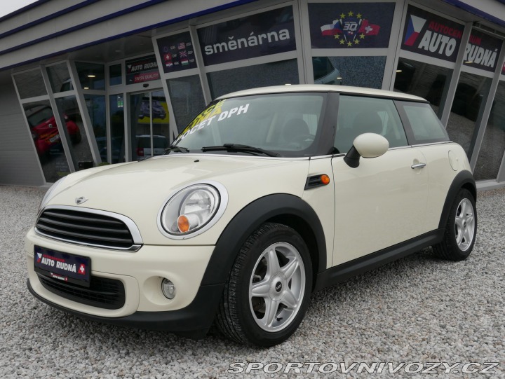 Mini Cooper One 1,6i Klima REZERVACE 2013
