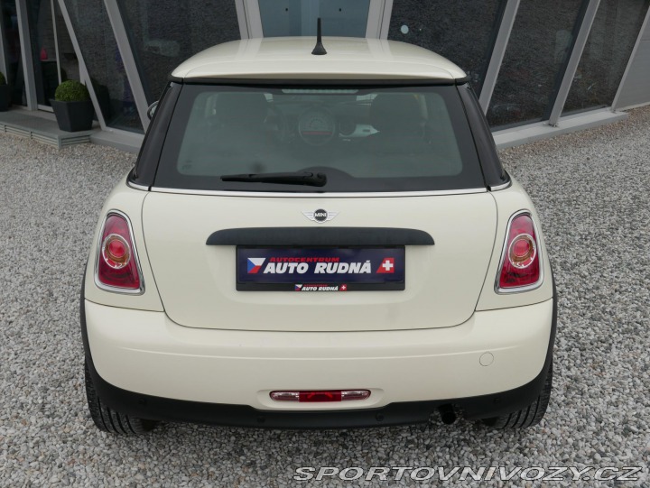 Mini Cooper One 1,6i Klima REZERVACE 2013