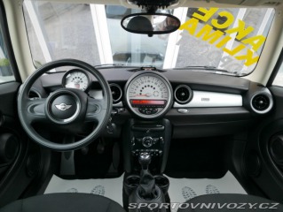 Mini Cooper One 1,6i Klima REZERVACE 2013