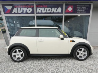 Mini Cooper One 1,6i Klima REZERVACE 2013