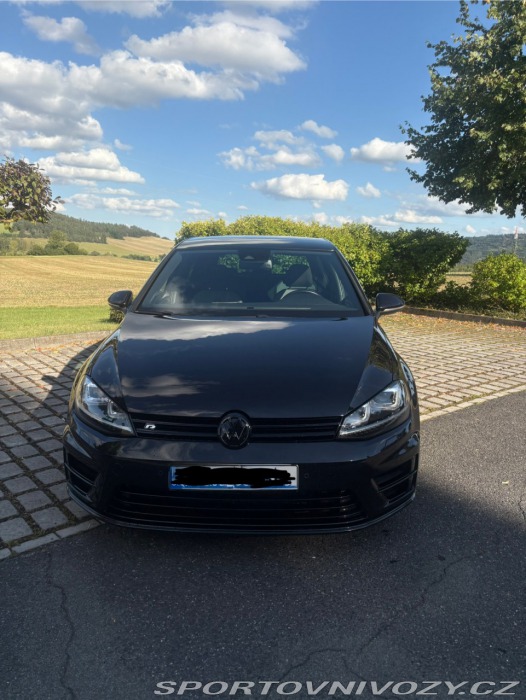 Volkswagen Golf R