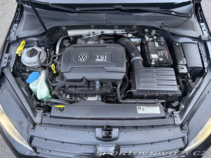 Volkswagen Golf R 2015