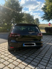Volkswagen Golf R 2015