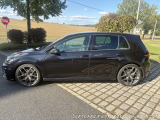 Volkswagen Golf R 2015