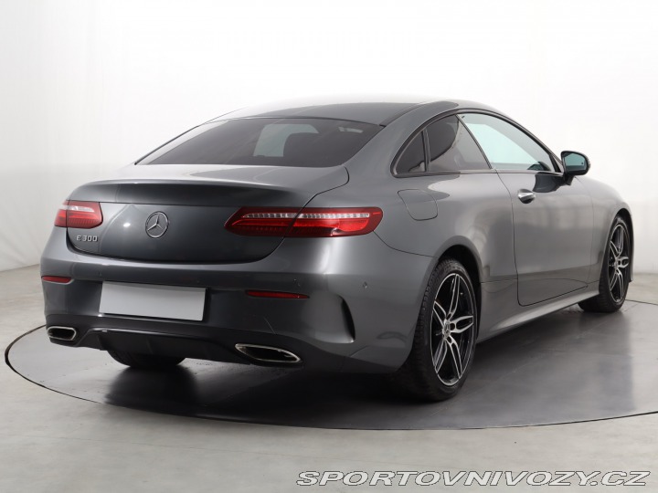 Mercedes-Benz E E 300 2018