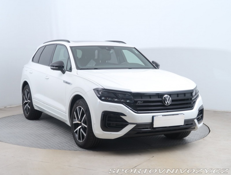 Volkswagen Ostatní modely Touareg R-Line 3.0 TDI
