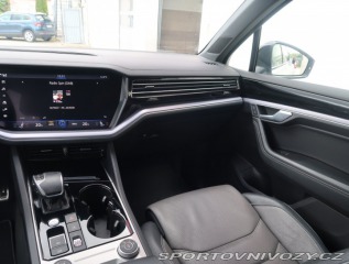 Volkswagen Ostatní modely Touareg R-Line 3.0 TDI 2021