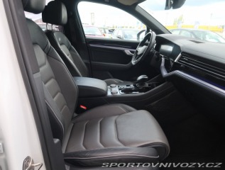 Volkswagen Ostatní modely Touareg R-Line 3.0 TDI 2021