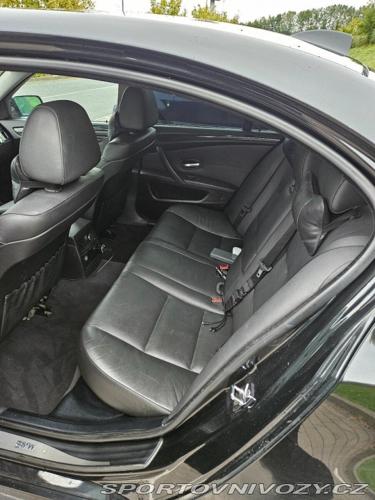 BMW 5 3,0   E60 530d 2009
