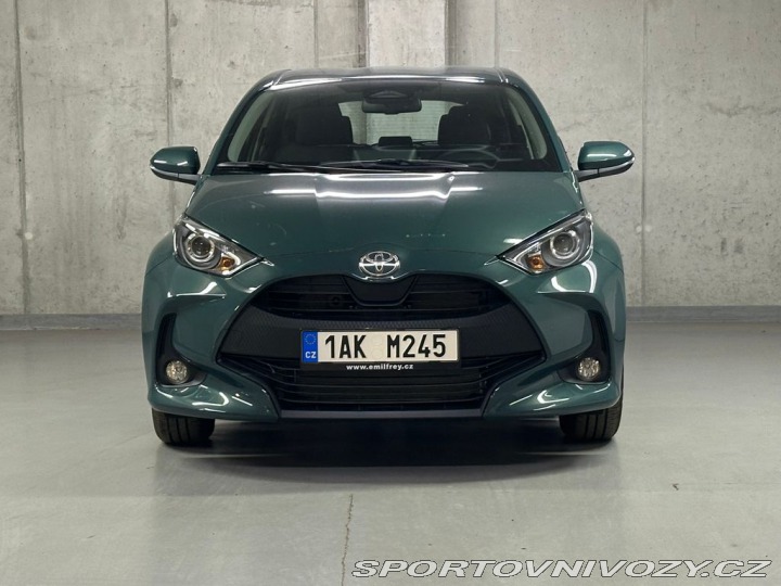 Toyota Yaris Comfort 1.5 Hybrid e-CVT 1800