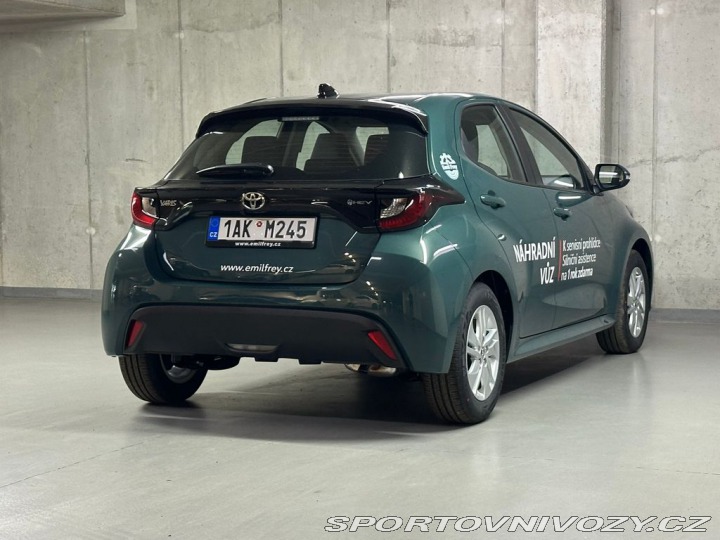 Toyota Yaris Comfort 1.5 Hybrid e-CVT 1800