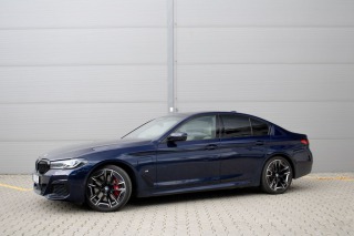 BMW 5 xDrive M-paket v záruce