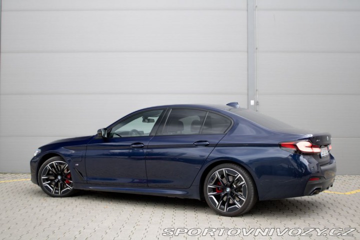 BMW 5 xDrive M-paket v záruce 2020