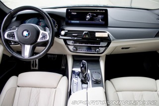 BMW 5 xDrive M-paket v záruce 2020