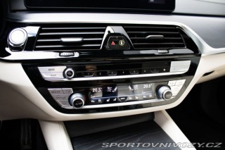 BMW 5 xDrive M-paket v záruce 2020
