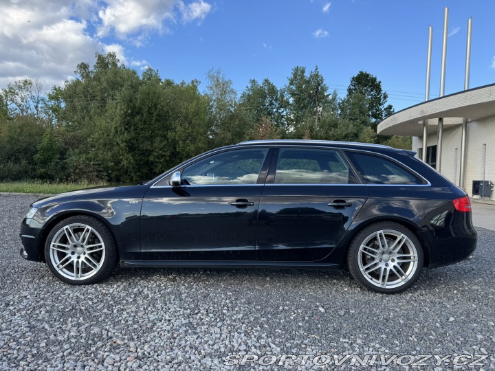 Audi S4 3.0 TFSI*245kw*MANUÁL 2011