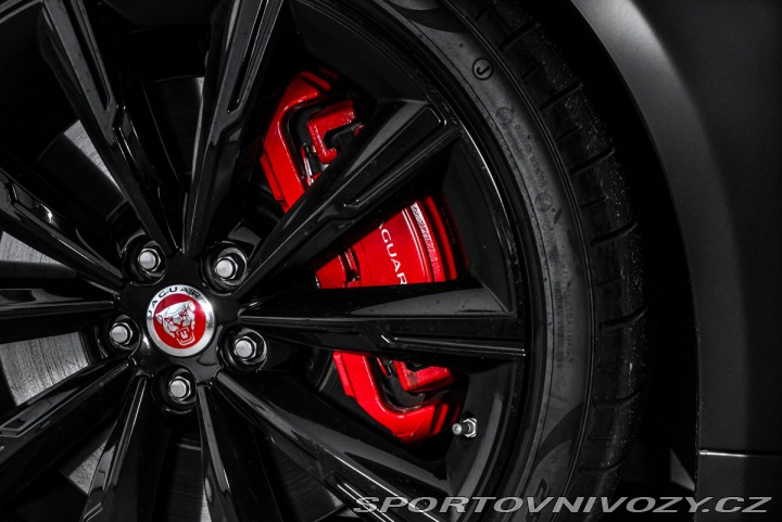 Jaguar F-Type R AWD coupe Performance 1800