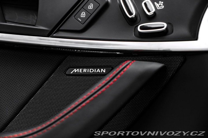 Jaguar F-Type R AWD coupe Performance 1800