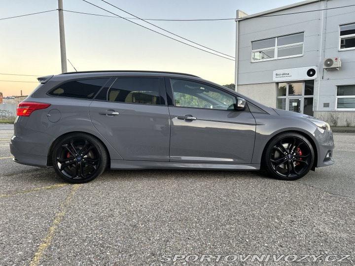 Ford Focus ST 2015