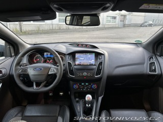 Ford Focus ST  2015