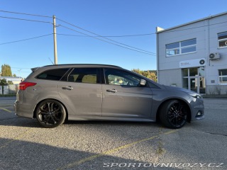 Ford Focus ST  2015