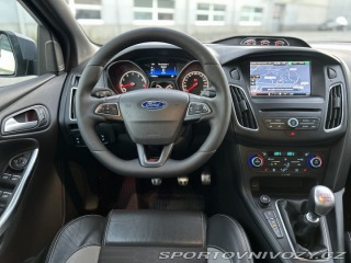 Ford Focus ST  2015