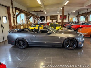 Ford Mustang Shelby GT500 Convertible 2010