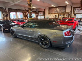 Ford Mustang Shelby GT500 Convertible 2010