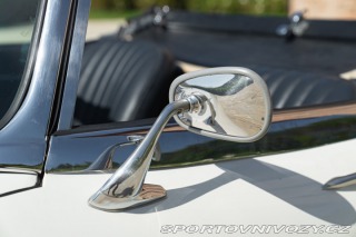 Jaguar E-Type I° SERIE 4.2 ROADSTER 1968