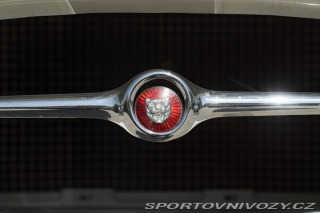 Jaguar E-Type I° SERIE 4.2 ROADSTER 1968
