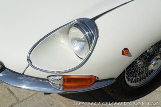Jaguar E-Type I° SERIE 4.2 ROADSTER 1968