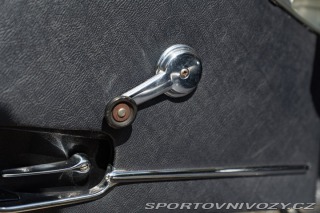 Jaguar E-Type I° SERIE 4.2 ROADSTER 1968