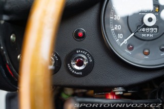 Jaguar E-Type I° SERIE 4.2 ROADSTER 1968