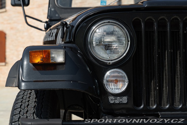 Ostatní značky Ostatní modely Jeep CJ-8 SCRAMBLER 1984