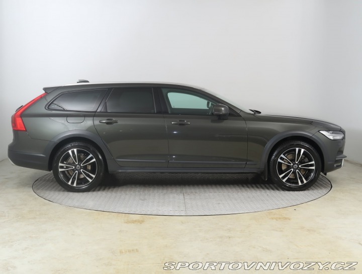 Volvo V90 Cross Country D5 2.0 AWD 2018