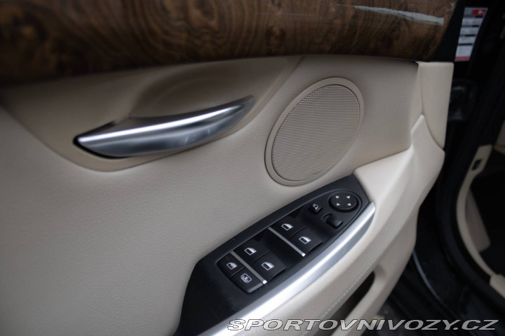BMW 5 GT 535i Gran Turismo 2010