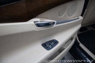 BMW 5 GT  535i Gran Turismo 2010