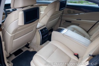 BMW 5 GT  535i Gran Turismo 2010