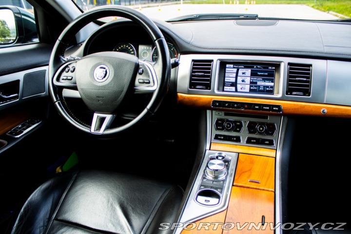 Jaguar XF 3.0D S Luxury / AJ NA SP 2011