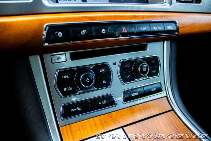 Jaguar XF 3.0D S Luxury / AJ NA SP 2011