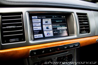 Jaguar XF 3.0D S Luxury / AJ NA SP 2011