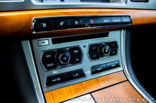 Jaguar XF 3.0D S Luxury / AJ NA SP 2011