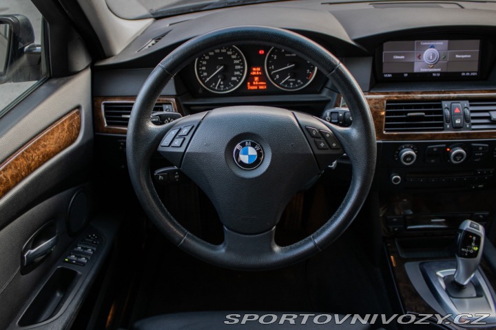 BMW 5 530 i A/T 2008