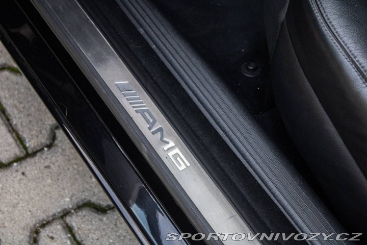 Mercedes-Benz E W211 E550 AT 7-st. 285kw 2007
