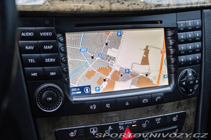 Mercedes-Benz E W211 E550 AT 7-st. 285kw 2007