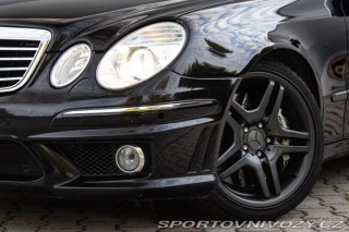 Mercedes-Benz E W211 E550 AT 7-st. 285kw 2007
