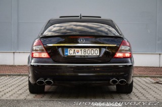 Mercedes-Benz E W211 E550 AT 7-st. 285kw 2007