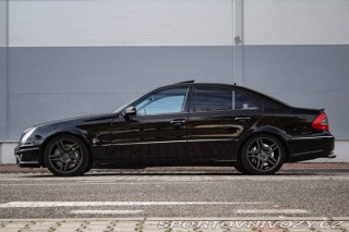Mercedes-Benz E W211 E550 AT 7-st. 285kw 2007